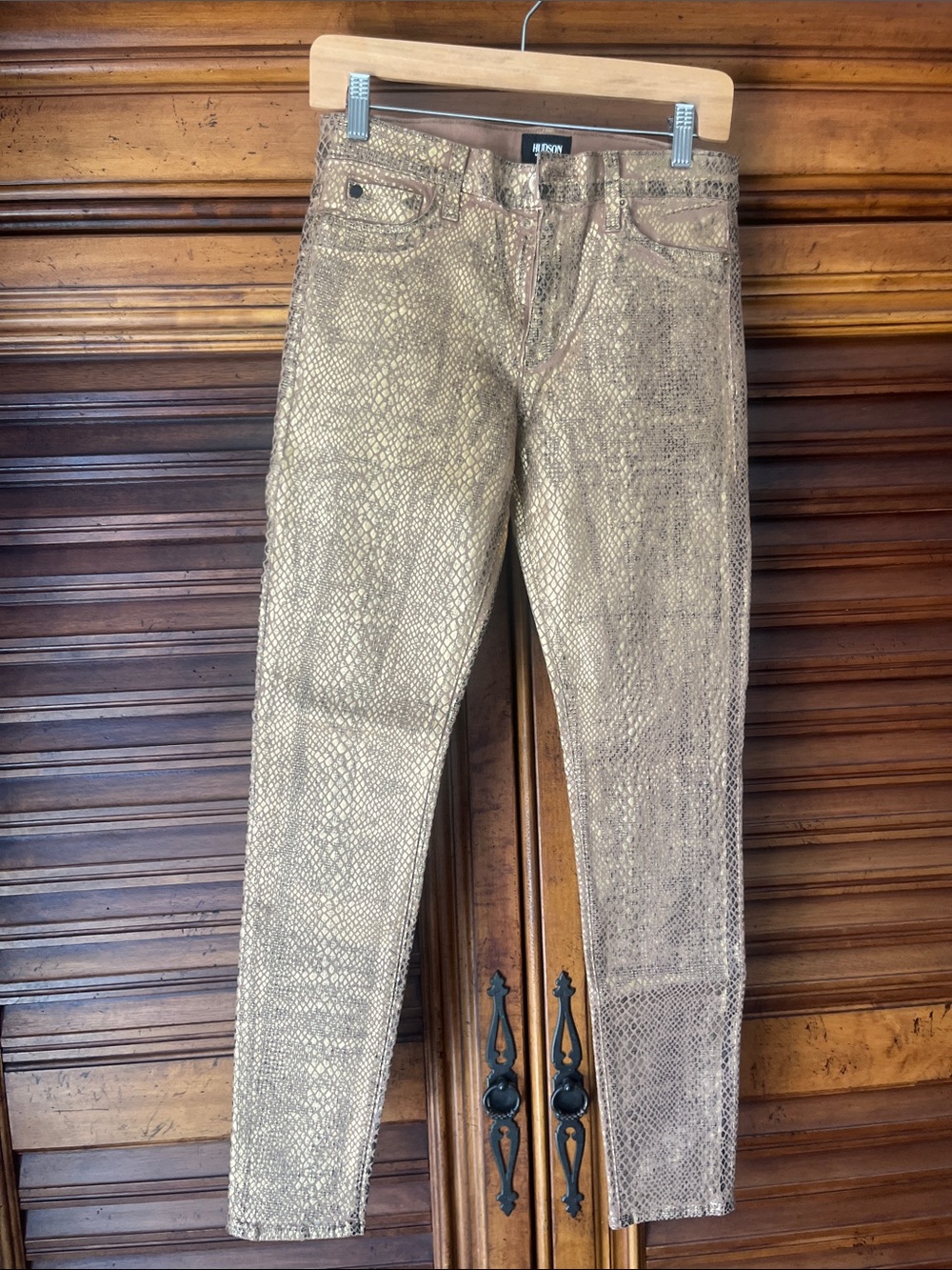 Hudson Skinny Jean in  coated Gold Snakeskin
